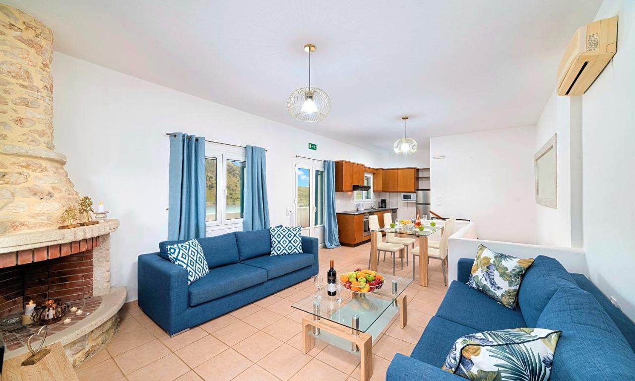 Du Lac Villas Kournas Bagian luar foto