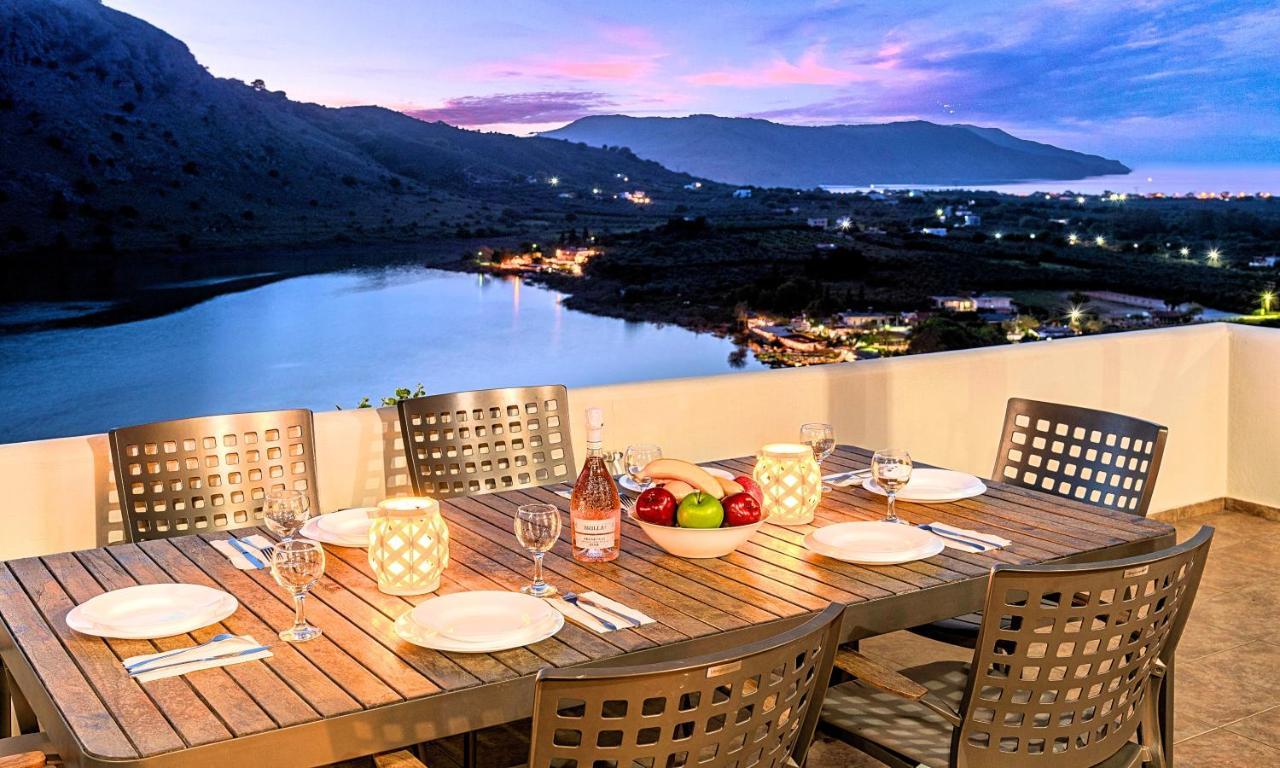 Du Lac Villas Kournas Bagian luar foto