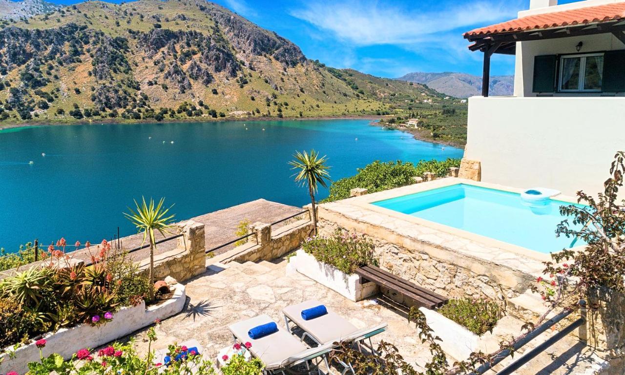 Du Lac Villas Kournas Bagian luar foto
